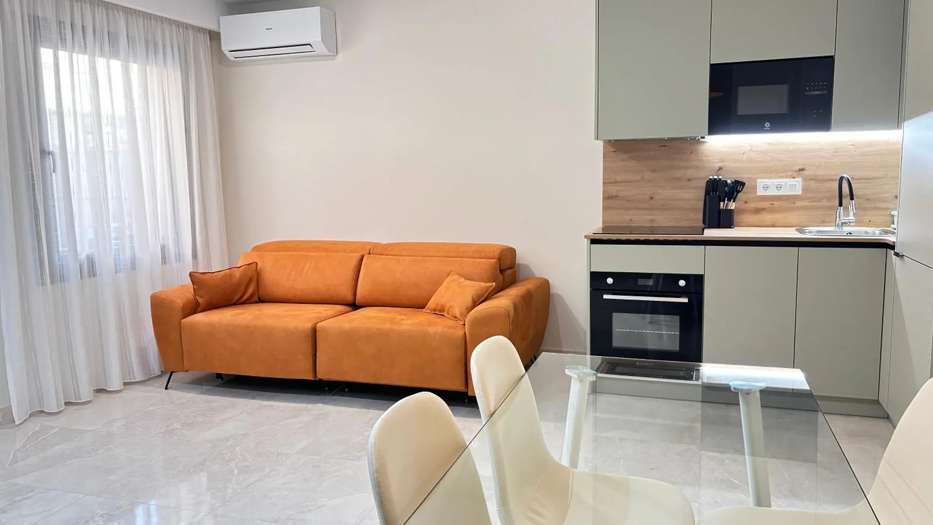 Rentaly Holidays El Cobijo Del Conde 알메리아 아파트
