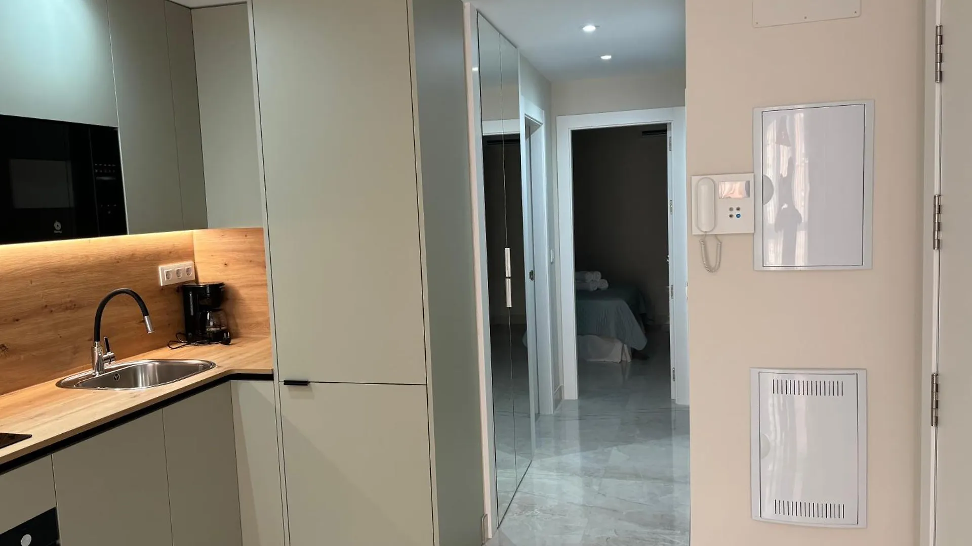 Rentaly Holidays El Cobijo Del Conde 알메리아 0*,  스페인